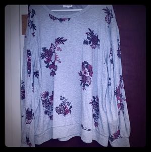 Eyeshadow Lightweight Women's Sweatshirt